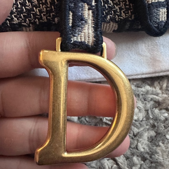 Authentic CHRISTIAN DIOR
2020 Oblique Slim Saddle Belt Pouch - Picture 13 of 16